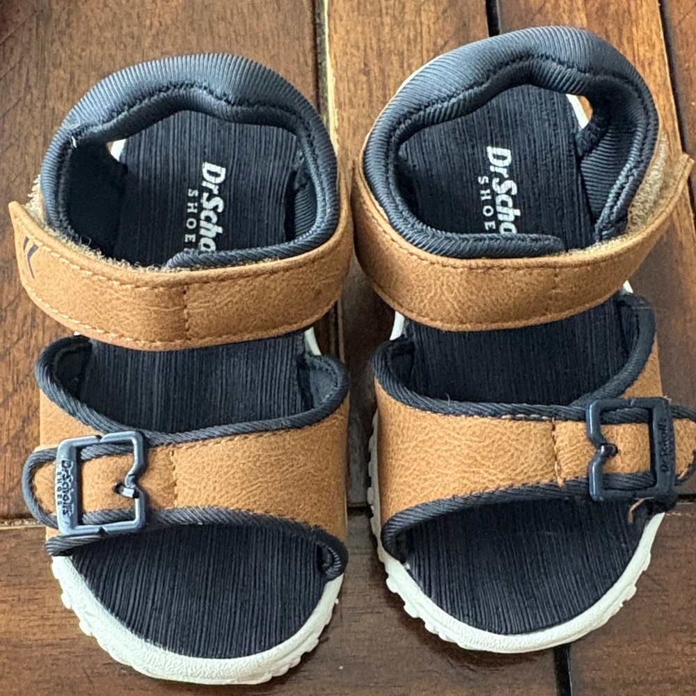 Dr. Scholl's Kids Tan and Black Velcro Strap Sandals